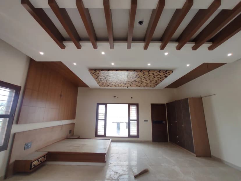 KK INTERIORS AND DESIGNERS