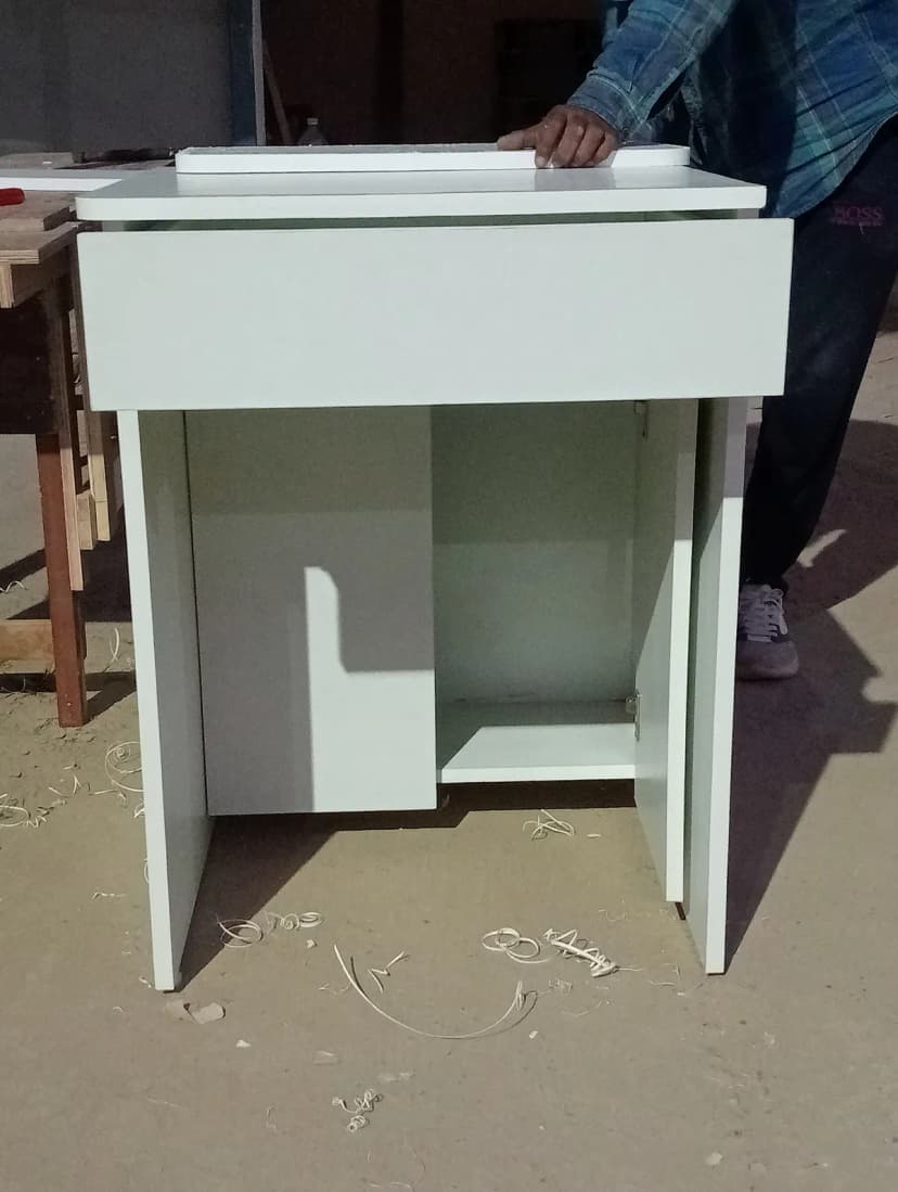 Unique interior designer & workshop project