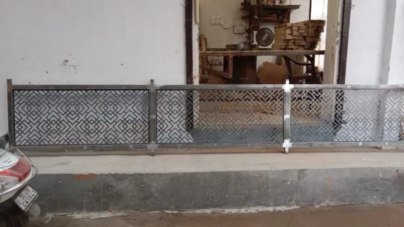 Royal Interiors and Fabrication project