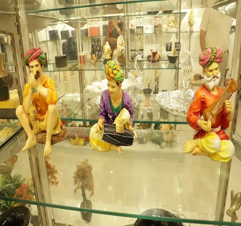 Divine Decors project